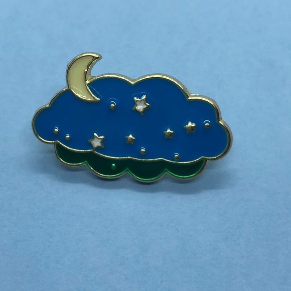 🌻10/$10🌻 Cloud Stars Enamel Pin - Picture 7 of 9